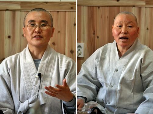 국제불교학교 학감 자우 스님(왼쪽)&#44; 화운사 주지 도현 스님