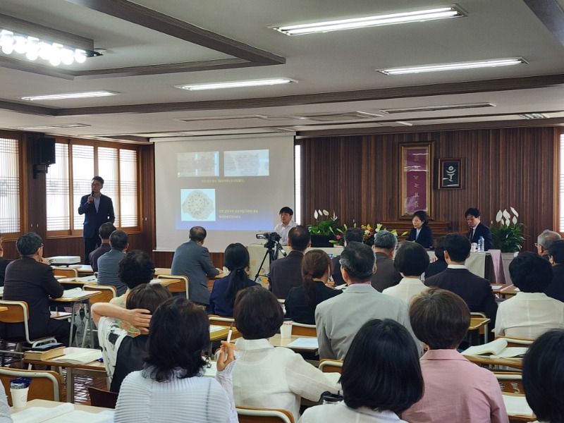 78.06.13 밀교학회(정각사) (6).jpg