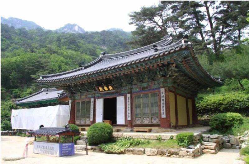 현등사 극락전.jpeg